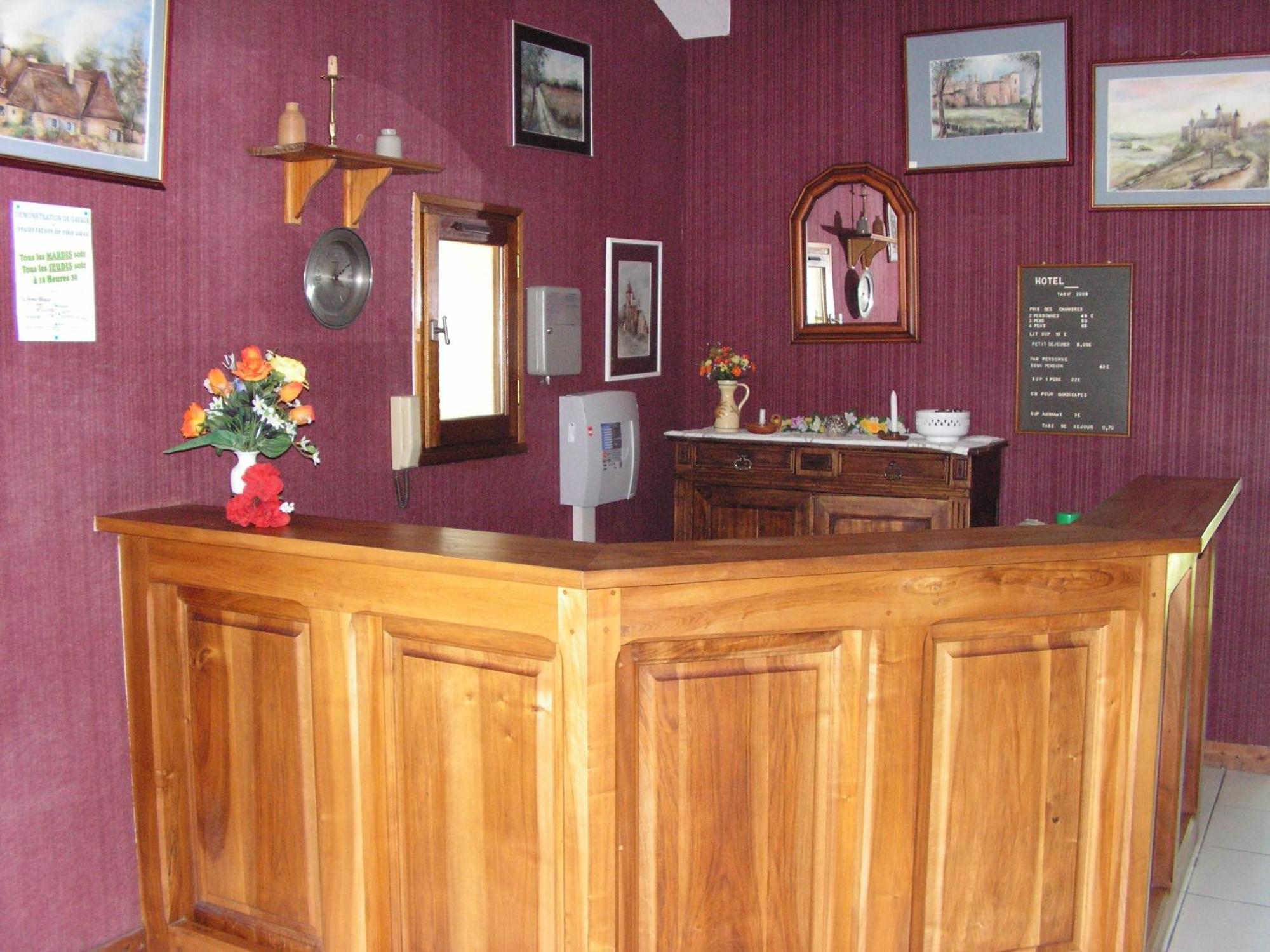 Hotel Du Parc Thonac Ngoại thất bức ảnh